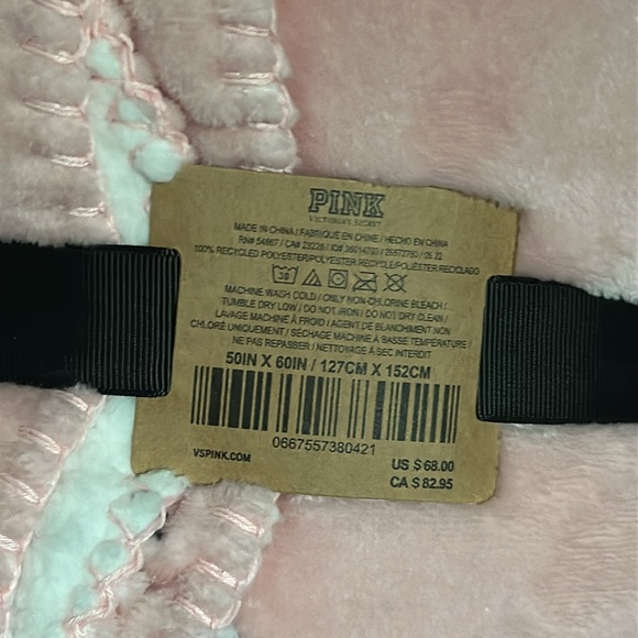 Victoria's Secret Pink Blanket - Picture 4 of 5